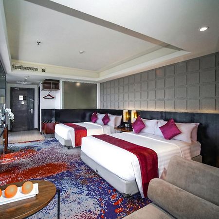Aston Pasteur Hotel Bandung Ngoại thất bức ảnh