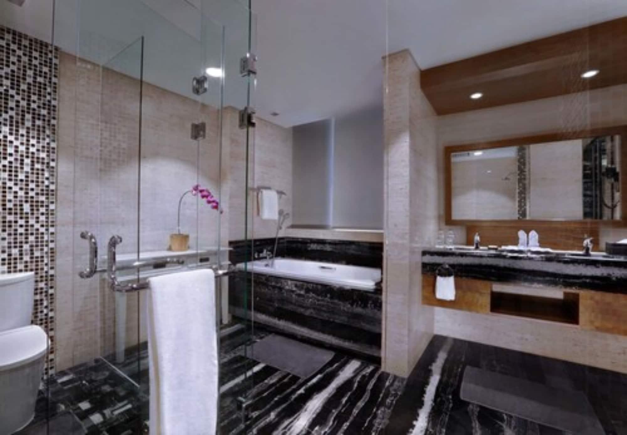Aston Pasteur Hotel Bandung Ngoại thất bức ảnh