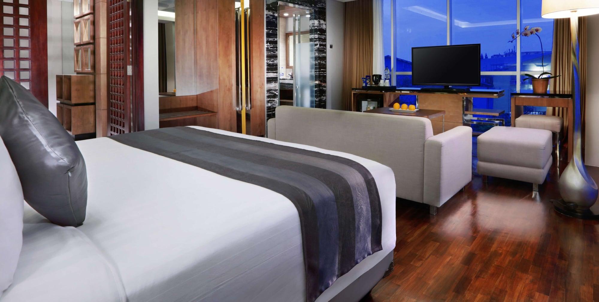 Aston Pasteur Hotel Bandung Ngoại thất bức ảnh