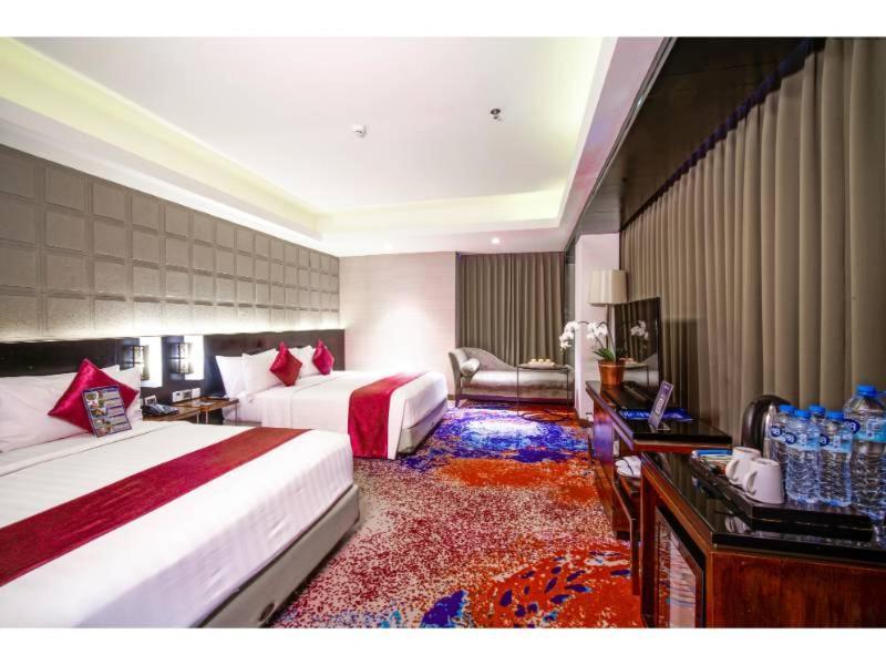 Aston Pasteur Hotel Bandung Ngoại thất bức ảnh